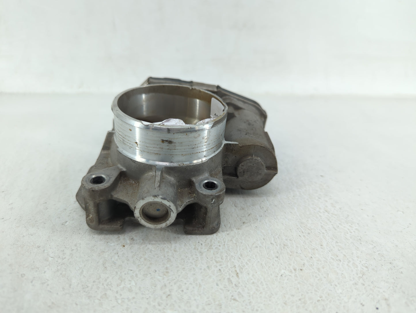 2008-2012 Chevrolet Malibu Throttle Body P/N:871AA 668AA, 186AA Fits Fits 2007 2008 2009 2010 2011 2012 OEM Used Auto Parts 