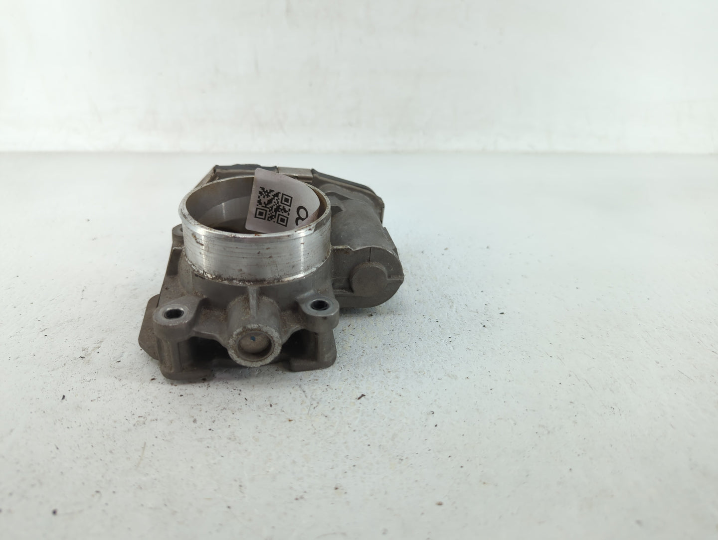 2008-2012 Chevrolet Malibu Throttle Body P/N:871AA 668AA, 186AA Fits Fits 2007 2008 2009 2010 2011 2012 OEM Used Auto Parts 