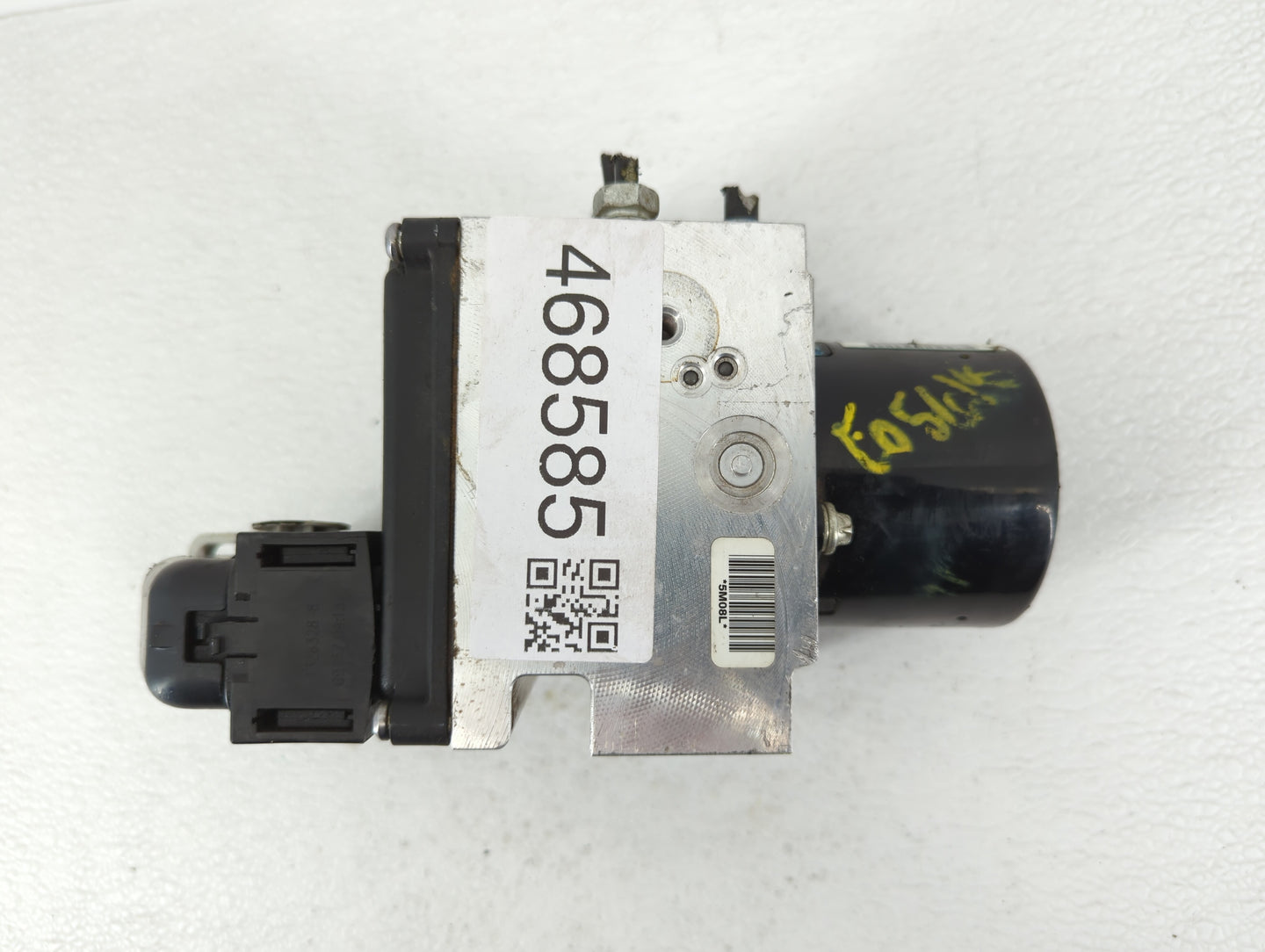 2010 Chevrolet Malibu ABS Pump Control Module Replacement P/N:25949990 20812604 Fits OEM Used Auto Parts - Oemusedautoparts1
