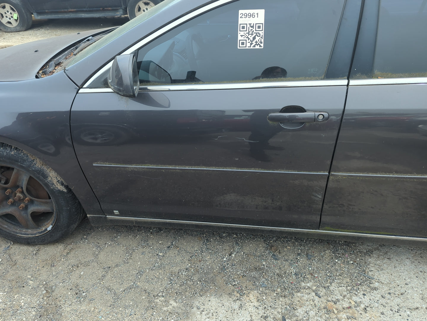2008-2012 Chevrolet Malibu Driver Front Door Oem - Oemusedautoparts1.com
