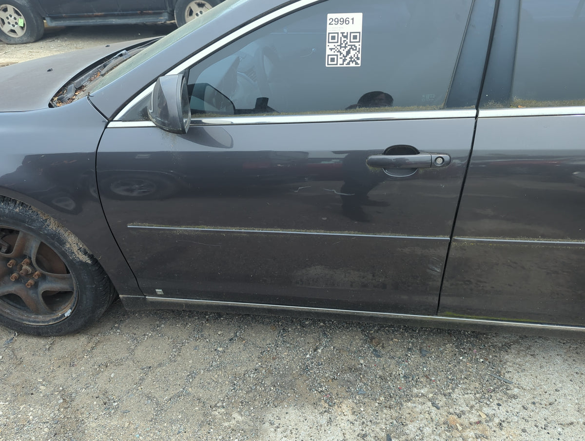 2008-2012 Chevrolet Malibu Driver Front Door Oem 5017791 - Oemusedautoparts1.com