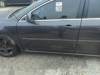 compare product 2008-2012 Chevrolet Malibu Driver Front Door Oem 5017791