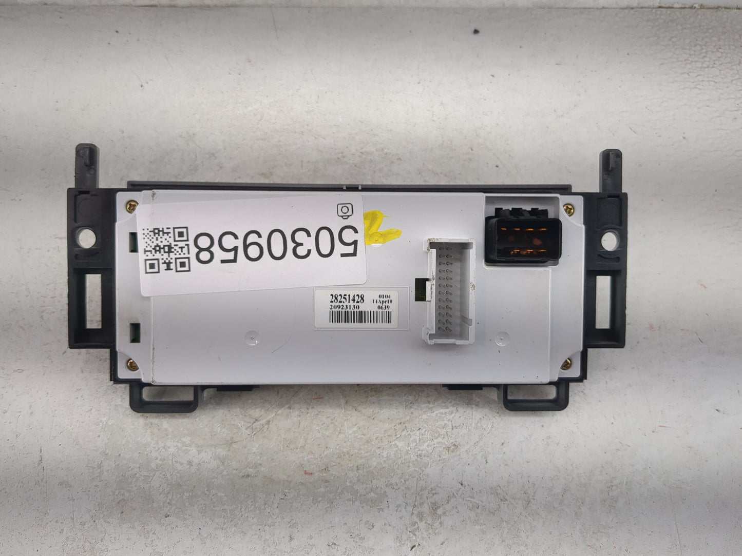 2008-2012 Chevrolet Malibu Climate Control Module Temperature AC/Heater Replacement P/N:28251428 20923130 Fits OEM Used Auto