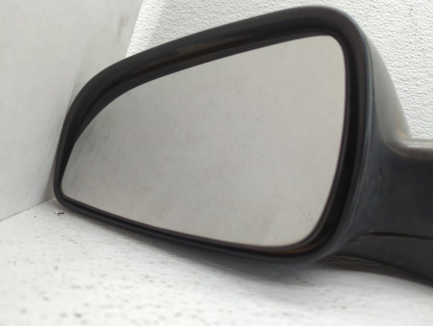 2008-2012 Chevrolet Malibu Driver Side View Mirror - Left Door Mirror OEM Used - Oemusedautoparts1.com