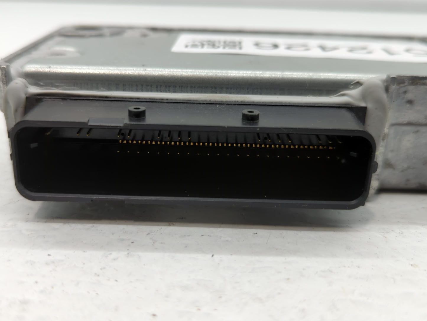 2010 Chevrolet Malibu Chassis Control Module Ccm Bcm Body Control - Oemusedautoparts1.com