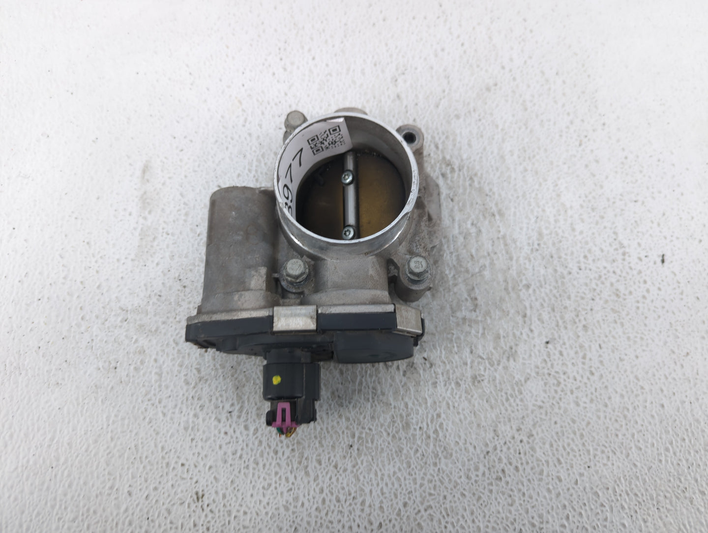 2008-2012 Chevrolet Malibu Throttle Body Fits Fits 2007 2008 2009 2010 2011 2012 OEM Used Auto Parts - Oemusedautoparts1.com