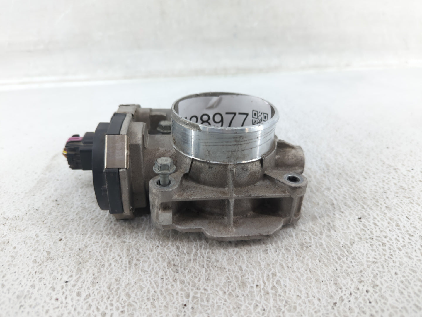 2008-2012 Chevrolet Malibu Throttle Body Fits Fits 2007 2008 2009 2010 2011 2012 OEM Used Auto Parts - Oemusedautoparts1.com