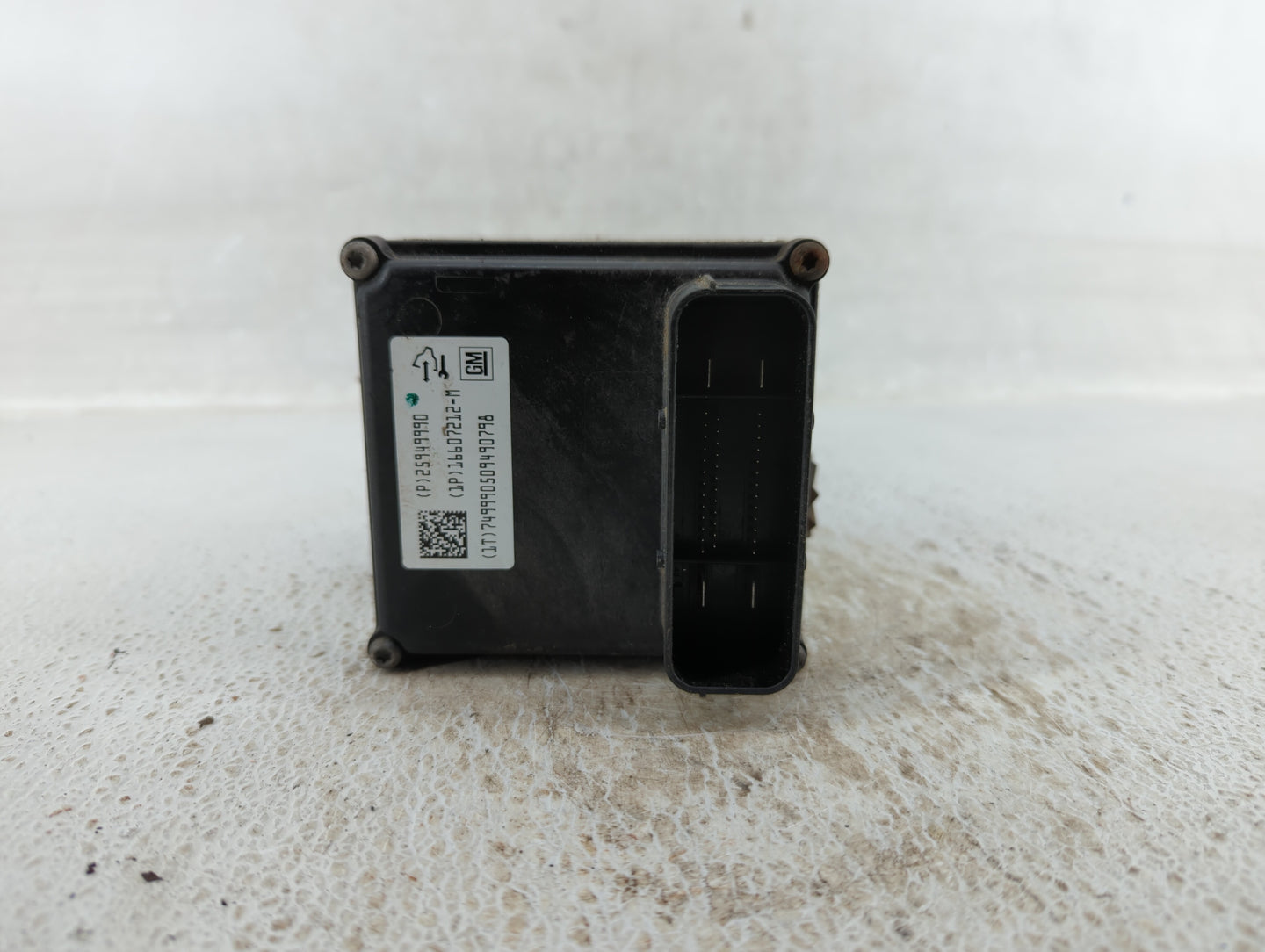 2010 Chevrolet Malibu ABS Pump Control Module Replacement P/N:25949990 20812604 Fits OEM Used Auto Parts - Oemusedautoparts1