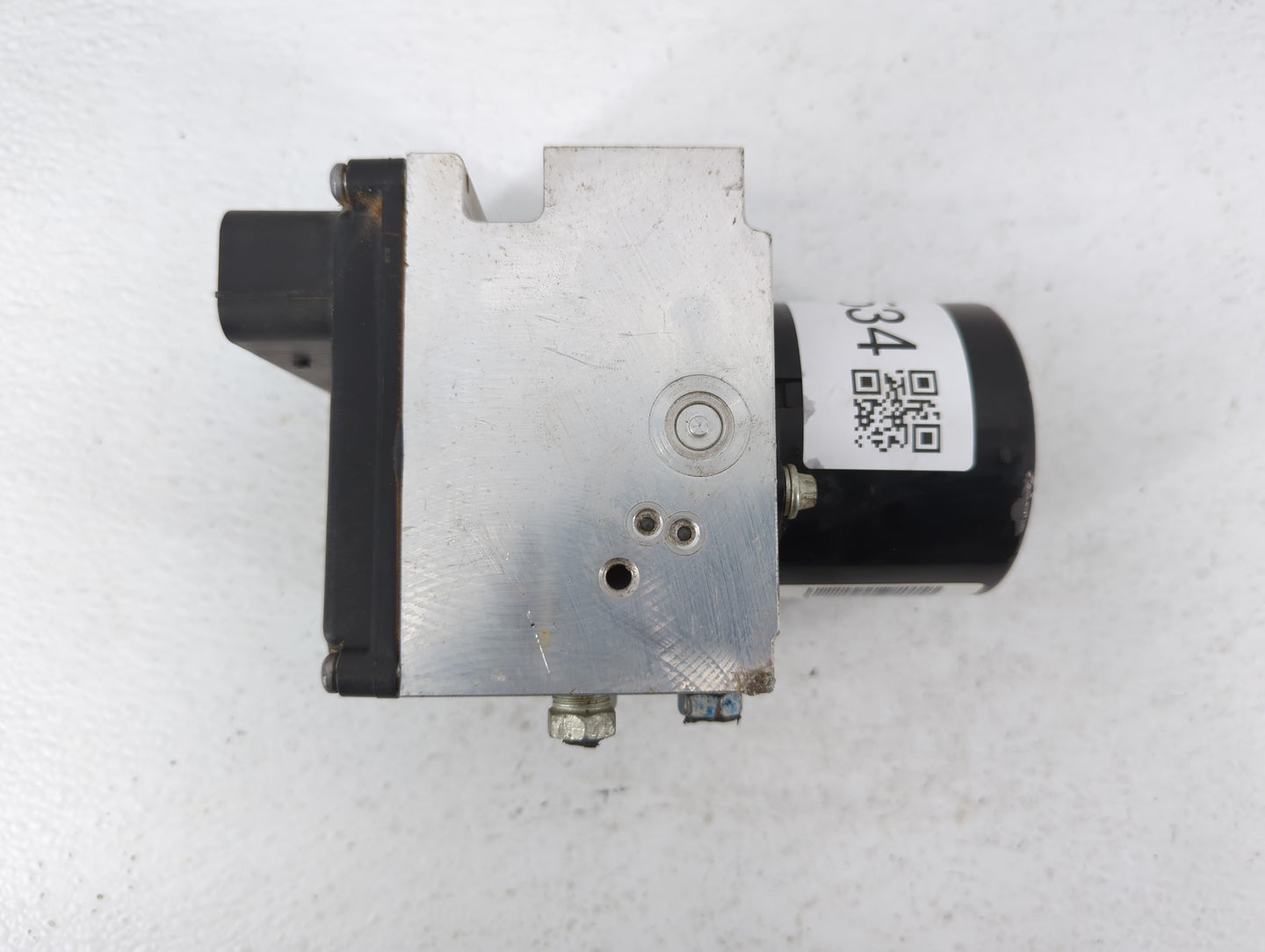 2010 Chevrolet Malibu ABS Pump Control Module Replacement P/N:25949990 Fits OEM Used Auto Parts - Oemusedautoparts1.com
