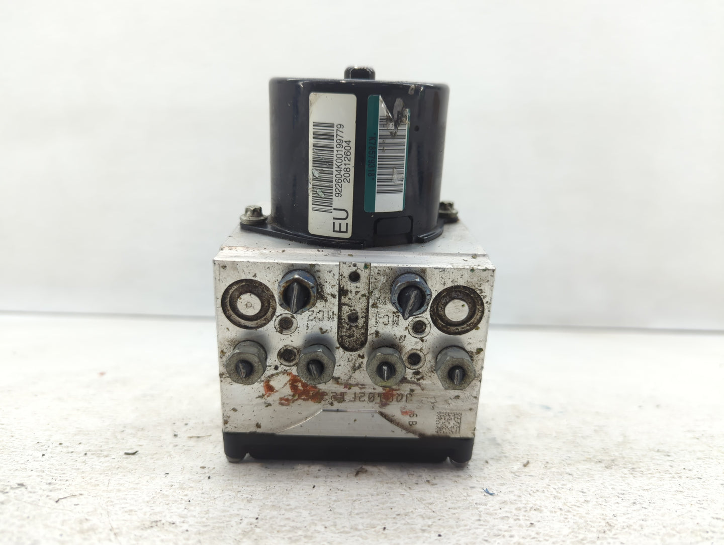 2010 Chevrolet Malibu ABS Pump Control Module Replacement P/N:25949990 Fits OEM Used Auto Parts - Oemusedautoparts1.com