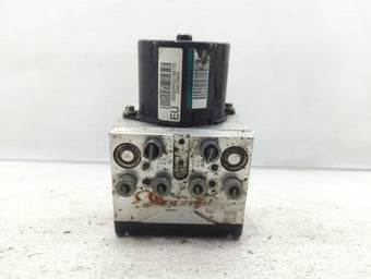 compare product 2010 Chevrolet Malibu ABS Pump Control Module Replacement P/N:25949990 Fits OEM Used Auto Parts