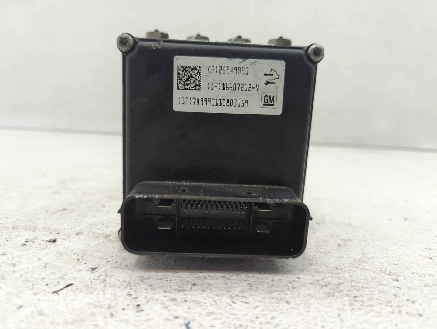 2010 Chevrolet Malibu ABS Pump Control Module Replacement P/N:25949990 Fits OEM Used Auto Parts - Oemusedautoparts1.com