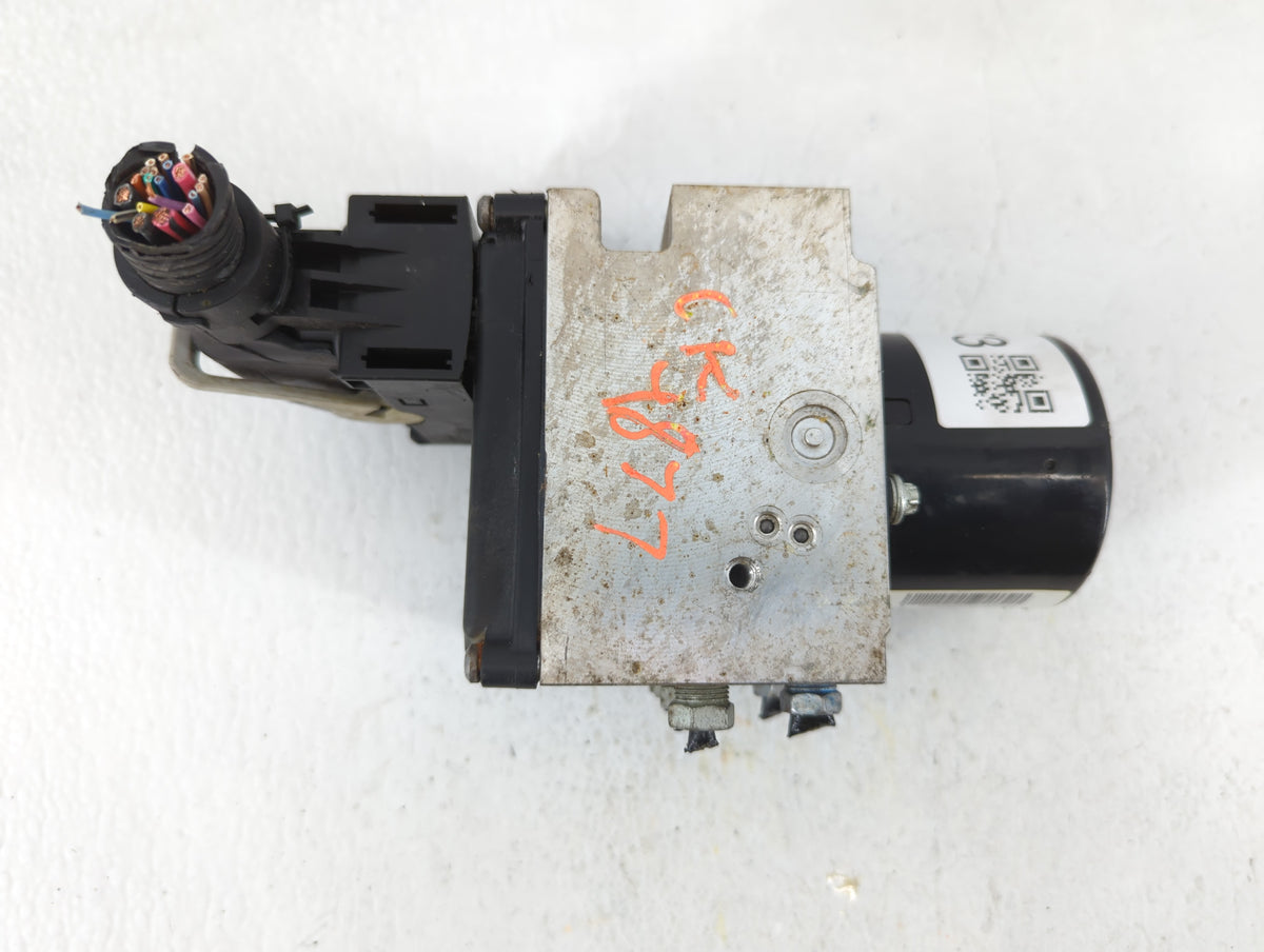 2010 Chevrolet Malibu Anti-Lock Brake ABS Pump Module Actuator OEM P/N:25949990 Fits OEM Used Auto Parts - Oemusedautoparts1