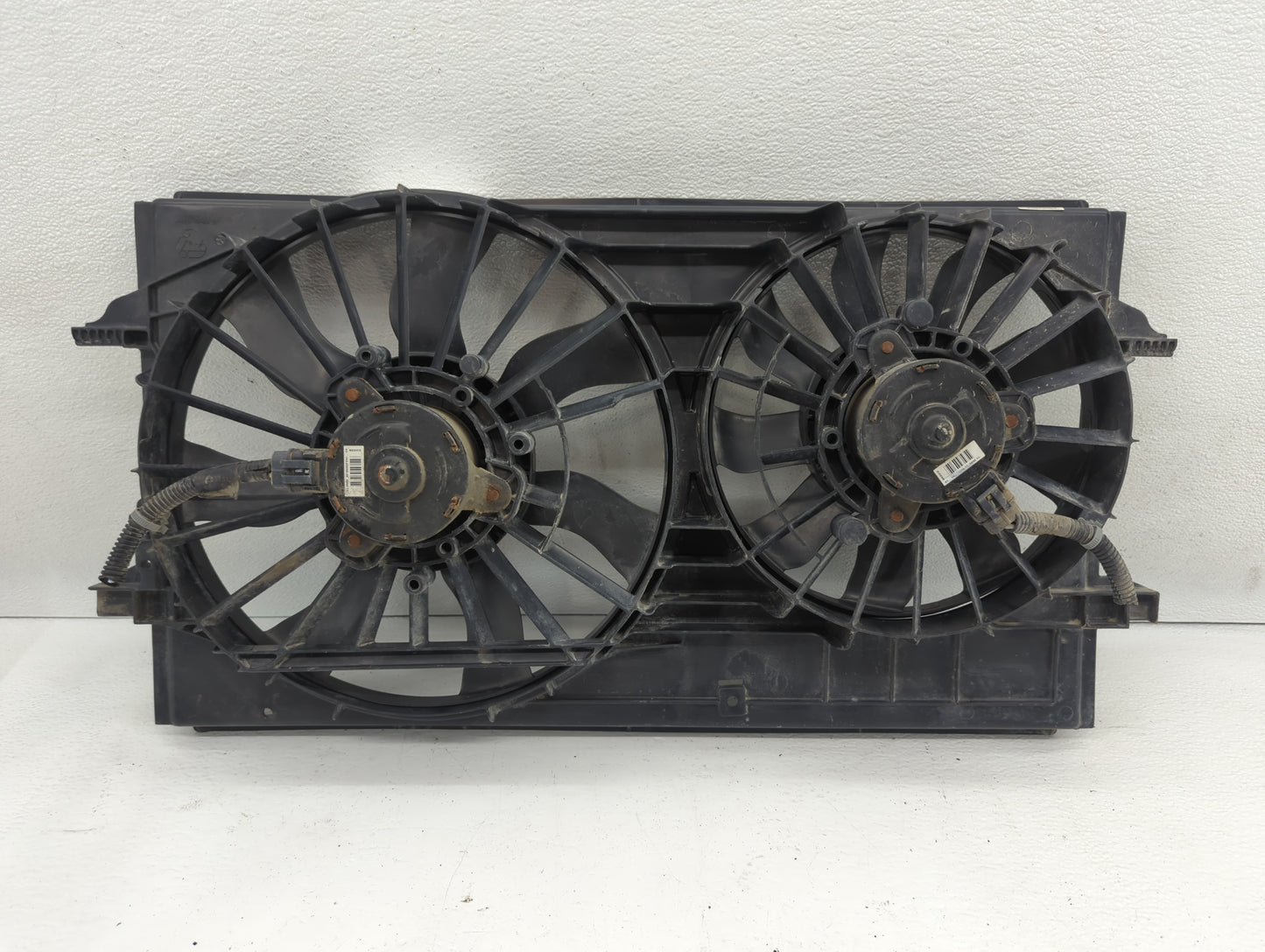 2004-2012 Chevrolet Malibu Left Radiator Fan Motor Assembly - Oemusedautoparts1.com