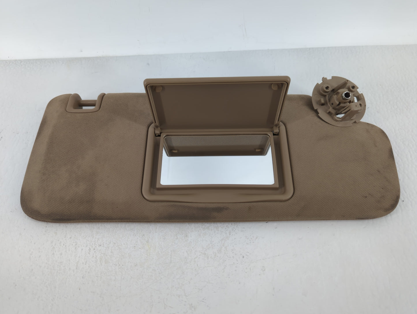 2004-2012 Chevrolet Malibu Sun Visor Shade Replacement Passenger Right Mirror Fits Fits 2004 2005 2008 2009 2010 2011 2012 O