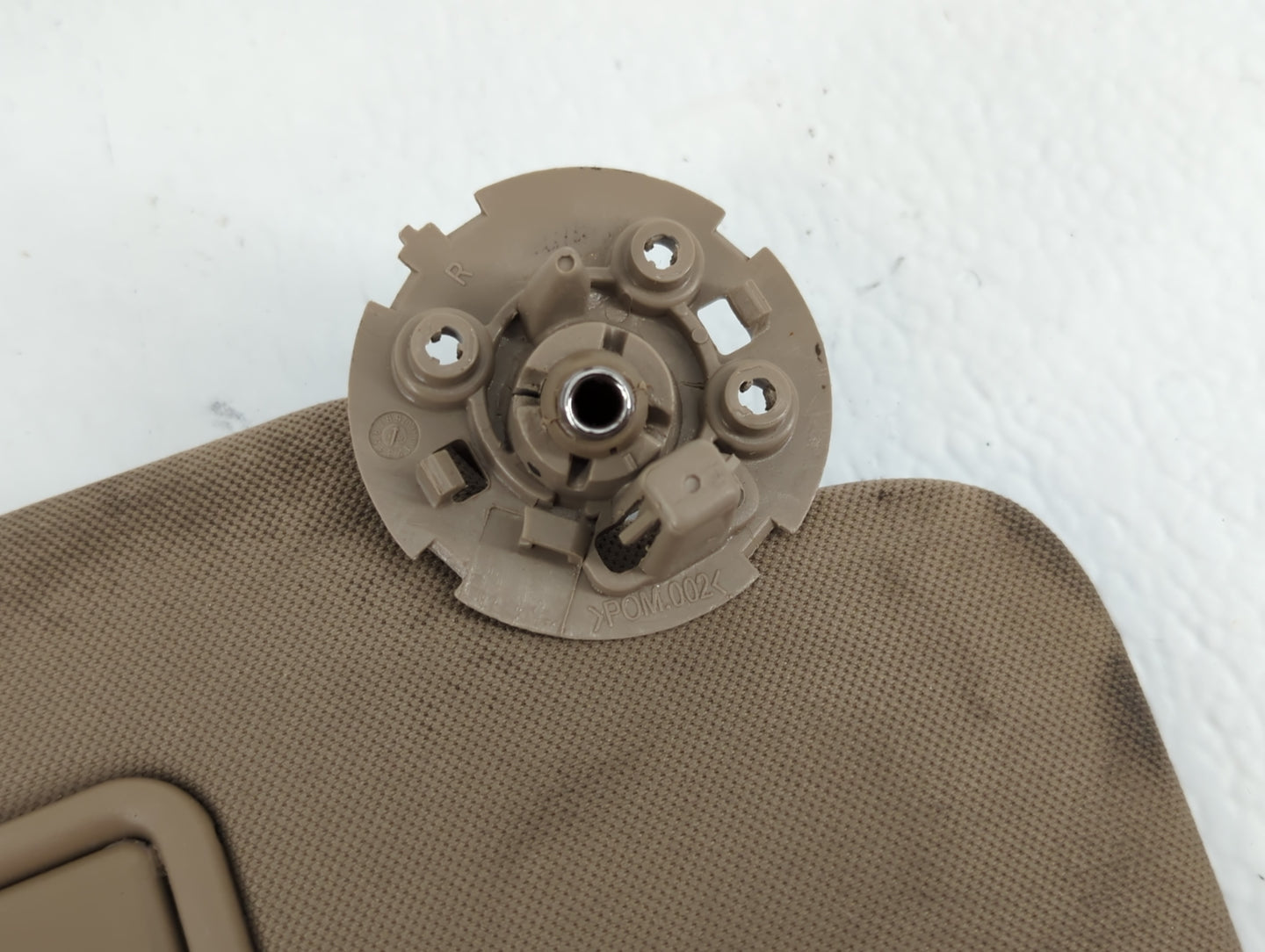 2004-2012 Chevrolet Malibu Sun Visor Shade Replacement Passenger Right Mirror Fits Fits 2004 2005 2008 2009 2010 2011 2012 O