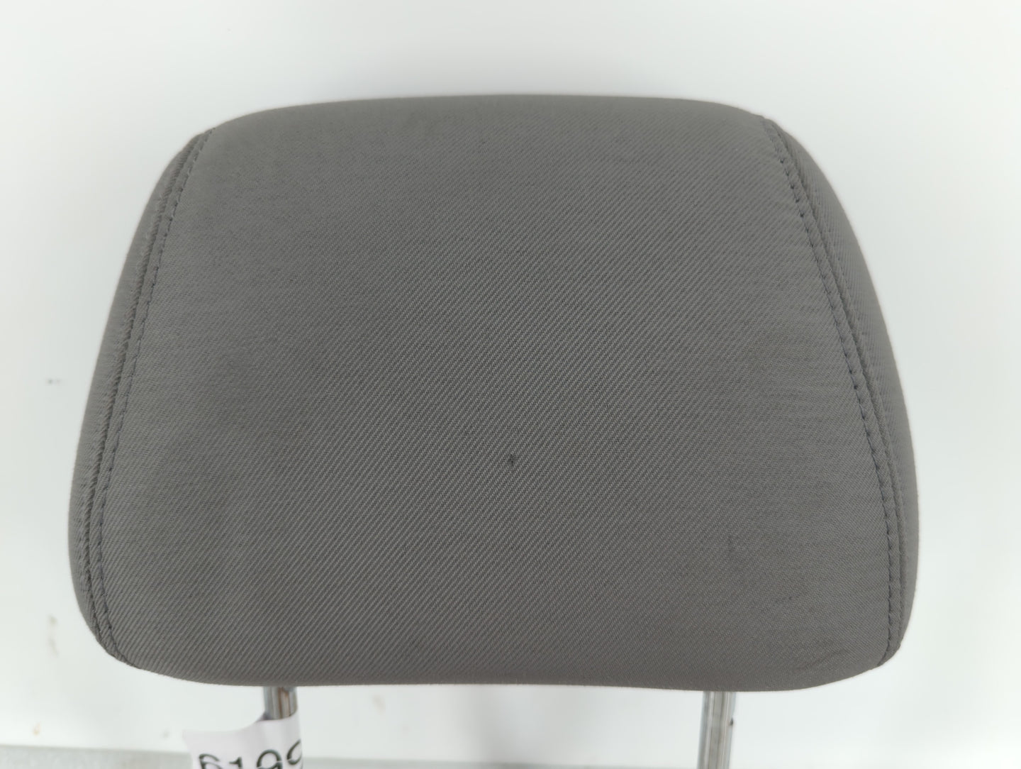 2010 Chevrolet Malibu Headrest Head Rest Rear Center Seat Fits OEM Used Auto Parts - Oemusedautoparts1.com