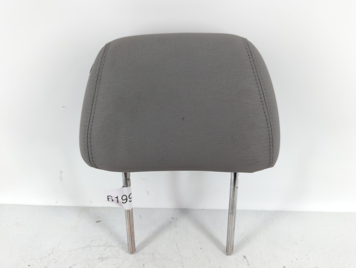 2010 Chevrolet Malibu Headrest Head Rest Rear Center Seat Fits OEM Used Auto Parts - Oemusedautoparts1.com