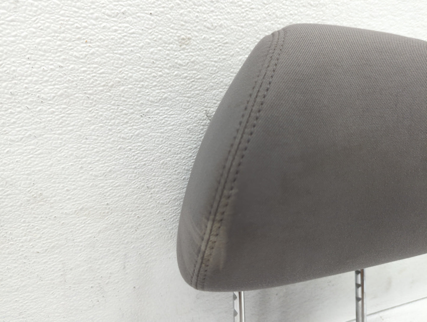 2010 Chevrolet Malibu Headrest Head Rest Front Driver Passenger Seat Fits OEM Used Auto Parts - Oemusedautoparts1.com