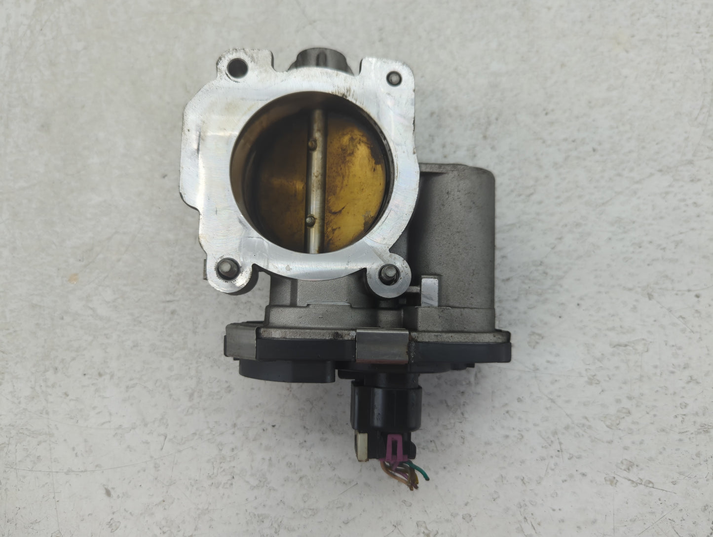 2008-2012 Chevrolet Malibu Throttle Body Fits Fits 2007 2008 2009 2010 2011 2012 OEM Used Auto Parts - Oemusedautoparts1.com