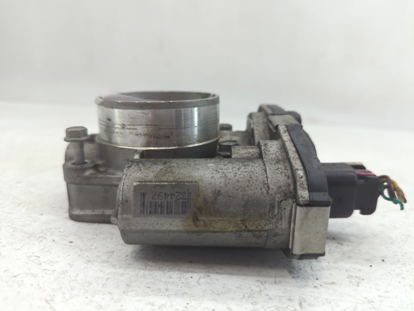 2008-2012 Chevrolet Malibu Throttle Body Fits Fits 2007 2008 2009 2010 2011 2012 OEM Used Auto Parts - Oemusedautoparts1.com
