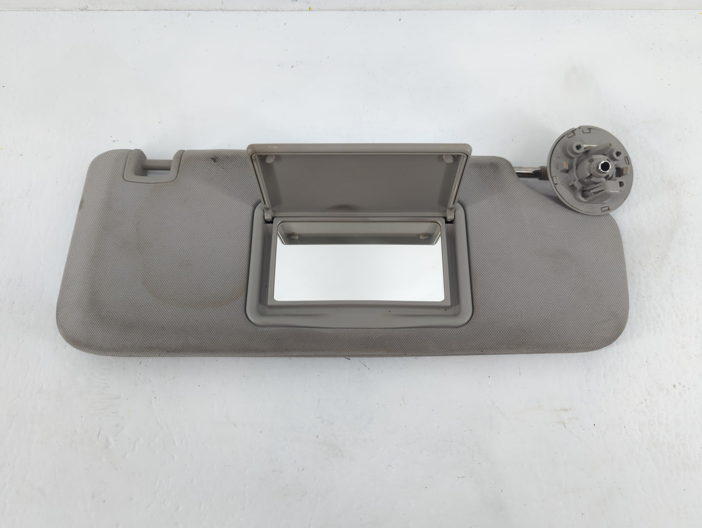 2004-2012 Chevrolet Malibu Sun Visor Shade Replacement Passenger Right Mirror Fits Fits 2004 2005 2008 2009 2010 2011 2012 O