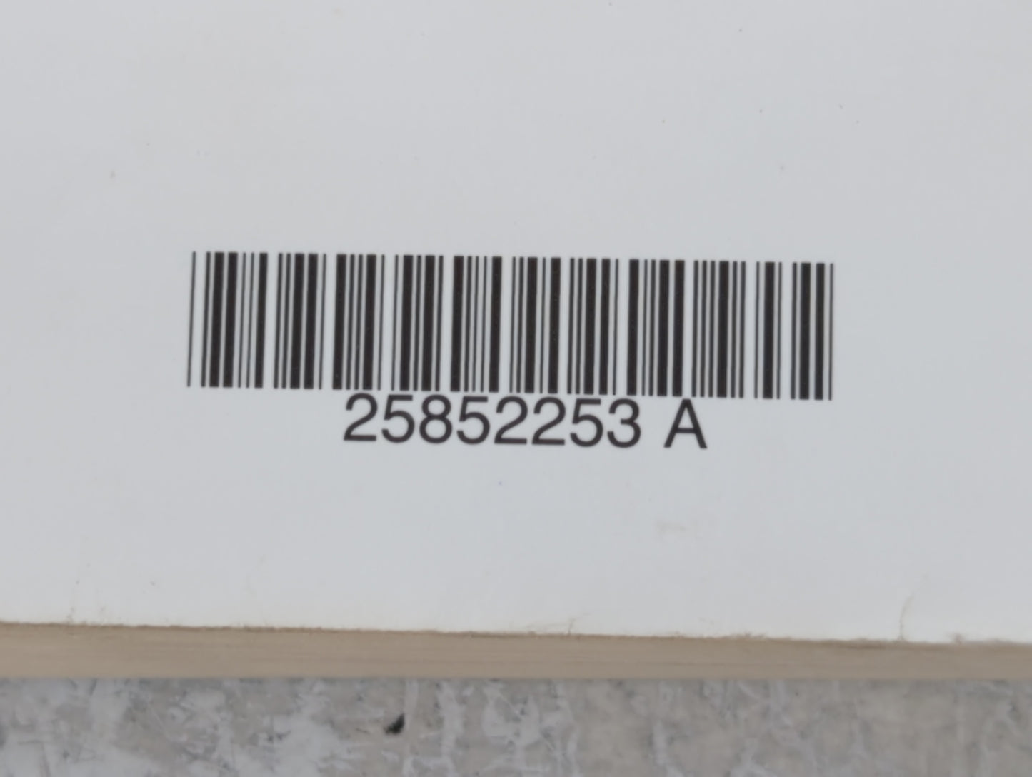 2010 Chevrolet Malibu Owners Manual Book Guide P/N:25852253 A OEM Used Auto Parts - Oemusedautoparts1.com