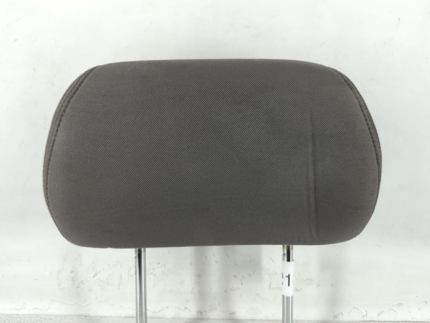 2010 Chevrolet Malibu Headrest Head Rest Rear Seat Fits OEM Used Auto Parts - Oemusedautoparts1.com