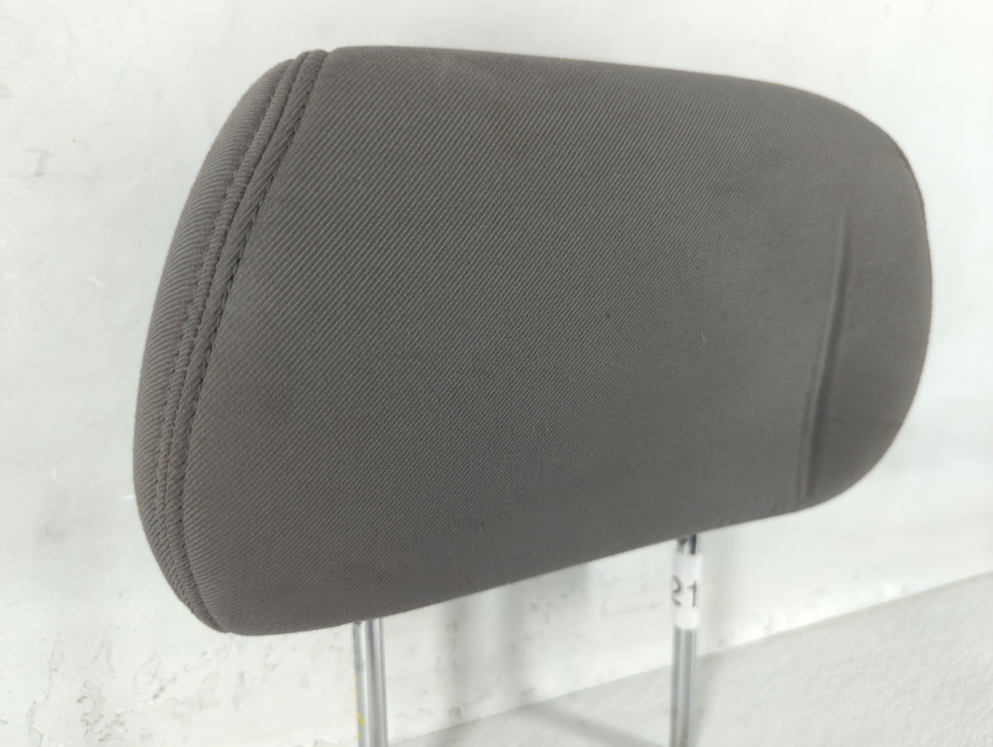 2010 Chevrolet Malibu Headrest Head Rest Rear Seat Fits OEM Used Auto Parts - Oemusedautoparts1.com