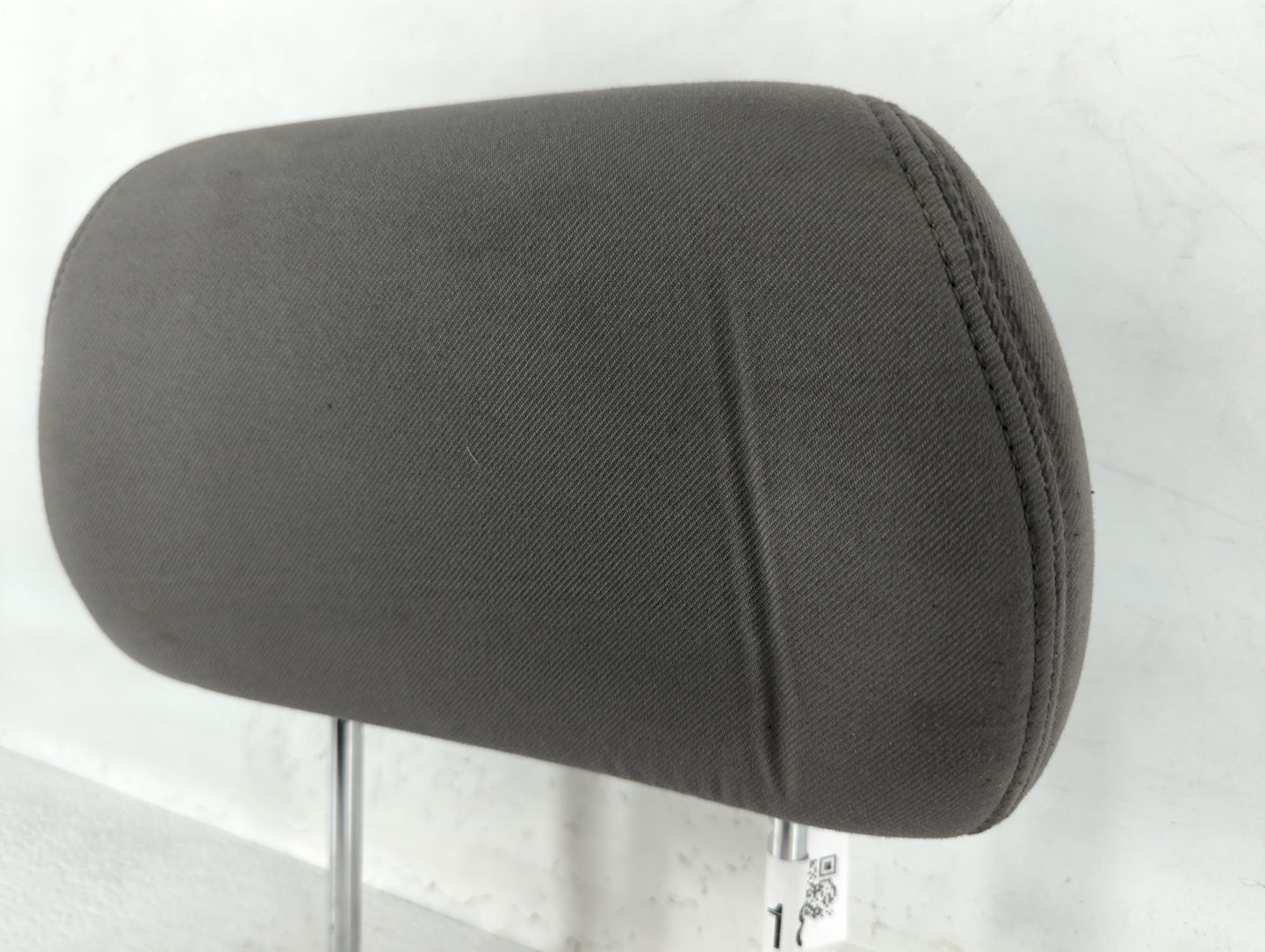 2010 Chevrolet Malibu Headrest Head Rest Rear Seat Fits OEM Used Auto Parts - Oemusedautoparts1.com