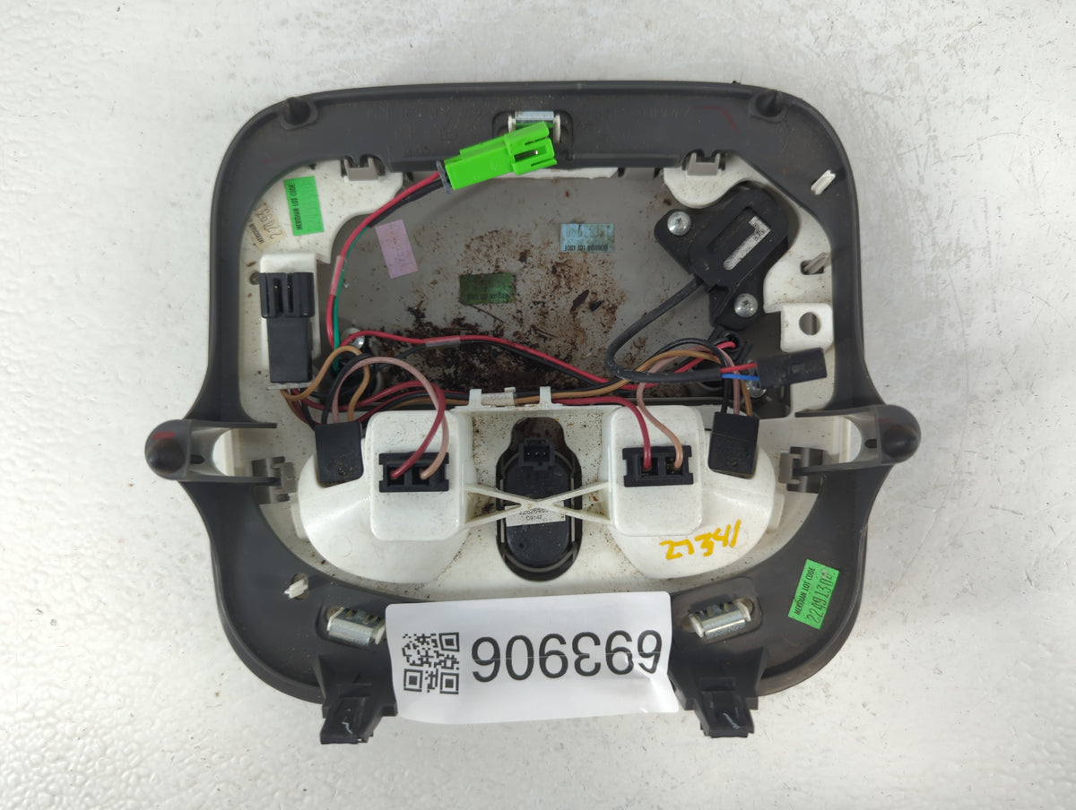 2010 Chevrolet Malibu Overhead Roof Console 693906 - Oemusedautoparts1.com
