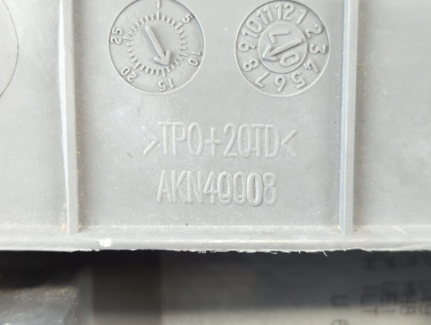 2010 Chevrolet Malibu Passenger Glove Box Door Storage Compartment 693955 - Oemusedautoparts1.com