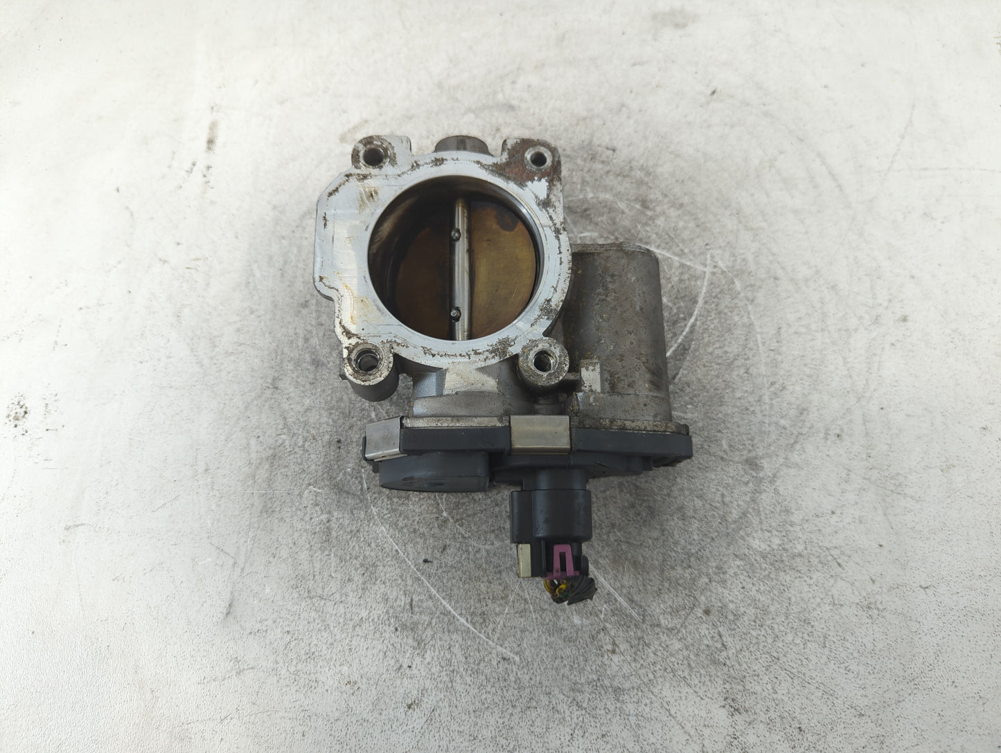 2008-2012 Chevrolet Malibu Throttle Body Fits Fits 2007 2008 2009 2010 2011 2012 OEM Used Auto Parts - Oemusedautoparts1.com