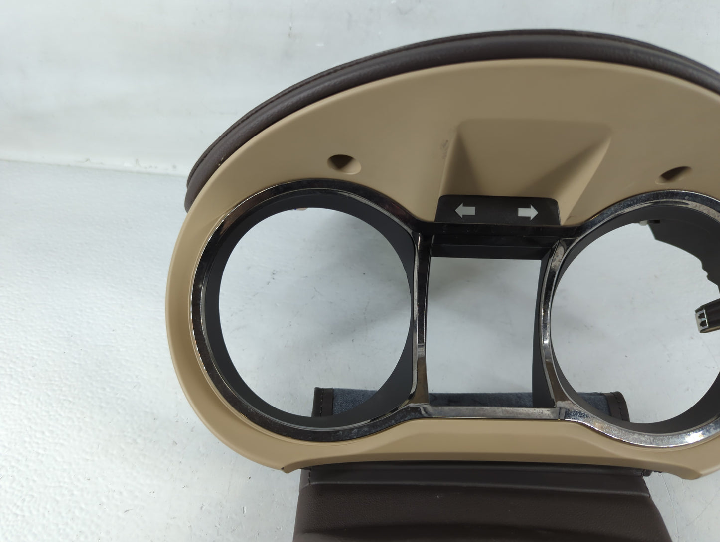 2010 Chevrolet Malibu Radio Climate Panel Bezel - Oemusedautoparts1.com