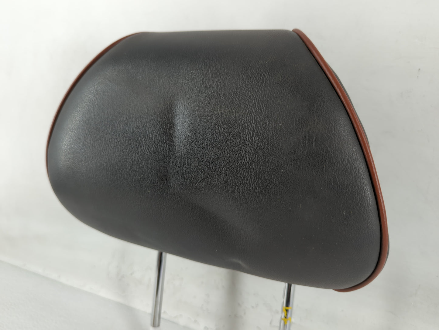 2010 Chevrolet Malibu Headrest Head Rest Rear Seat Fits OEM Used Auto Parts - Oemusedautoparts1.com