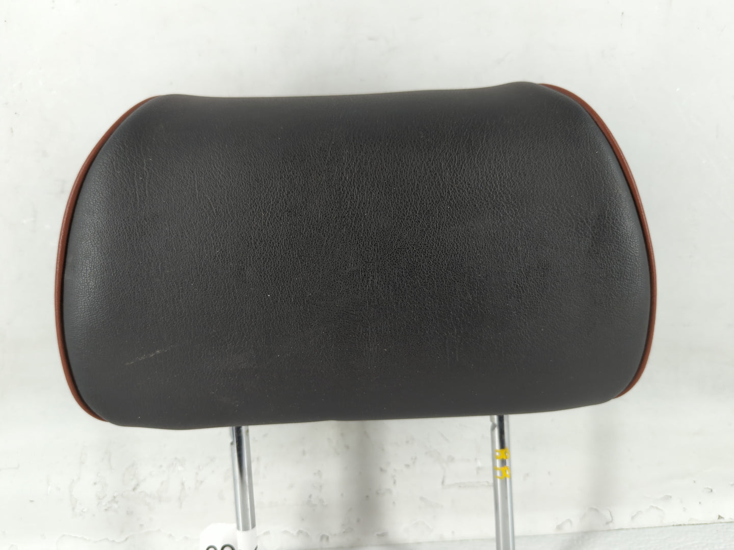2010 Chevrolet Malibu Headrest Head Rest Rear Seat Fits OEM Used Auto Parts - Oemusedautoparts1.com