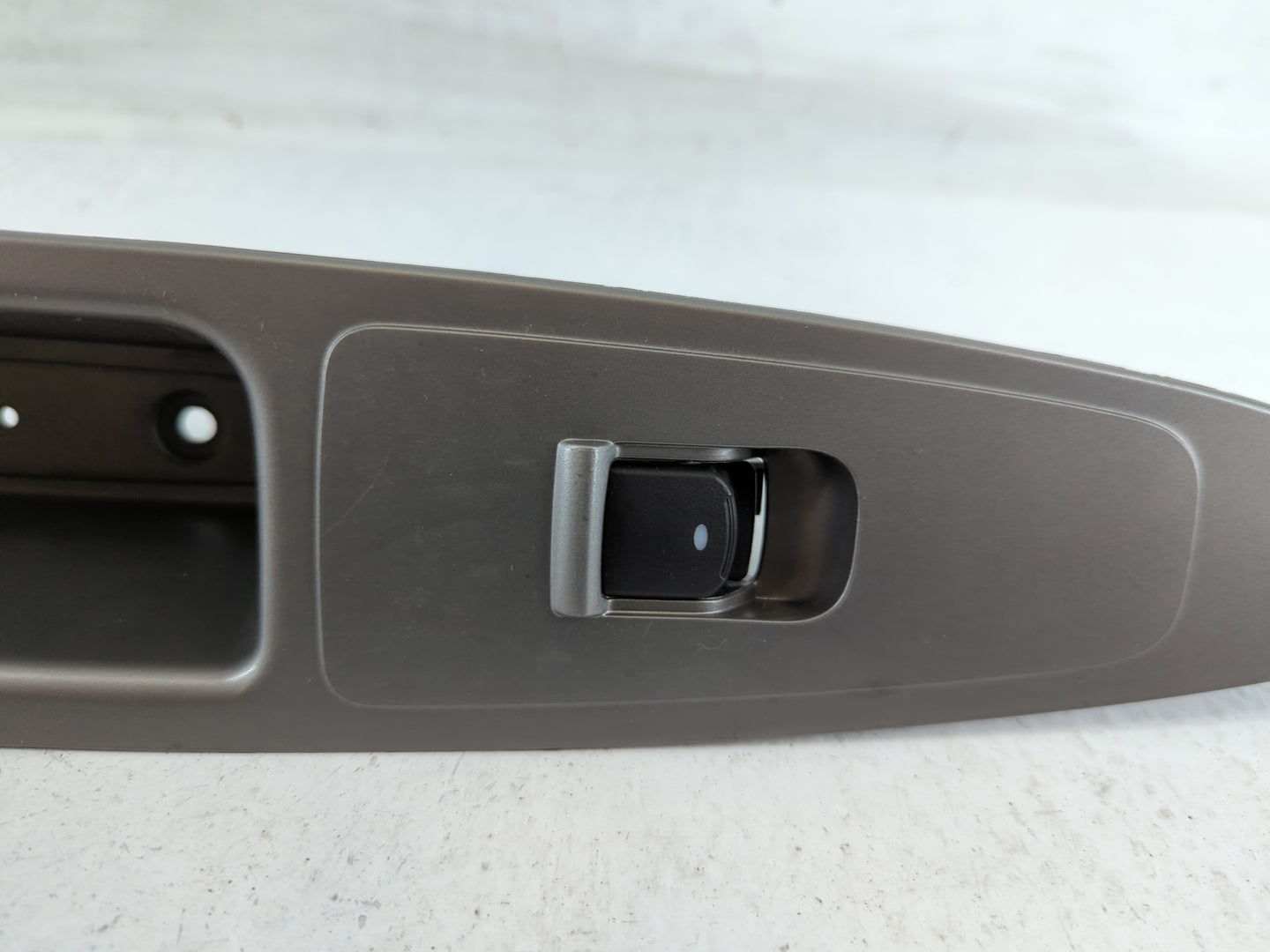 2010-2011 Chevrolet Malibu Master Power Window Switch Replacement Driver Side Left P/N:2630 C1 22684675 Fits Fits 2010 2011 