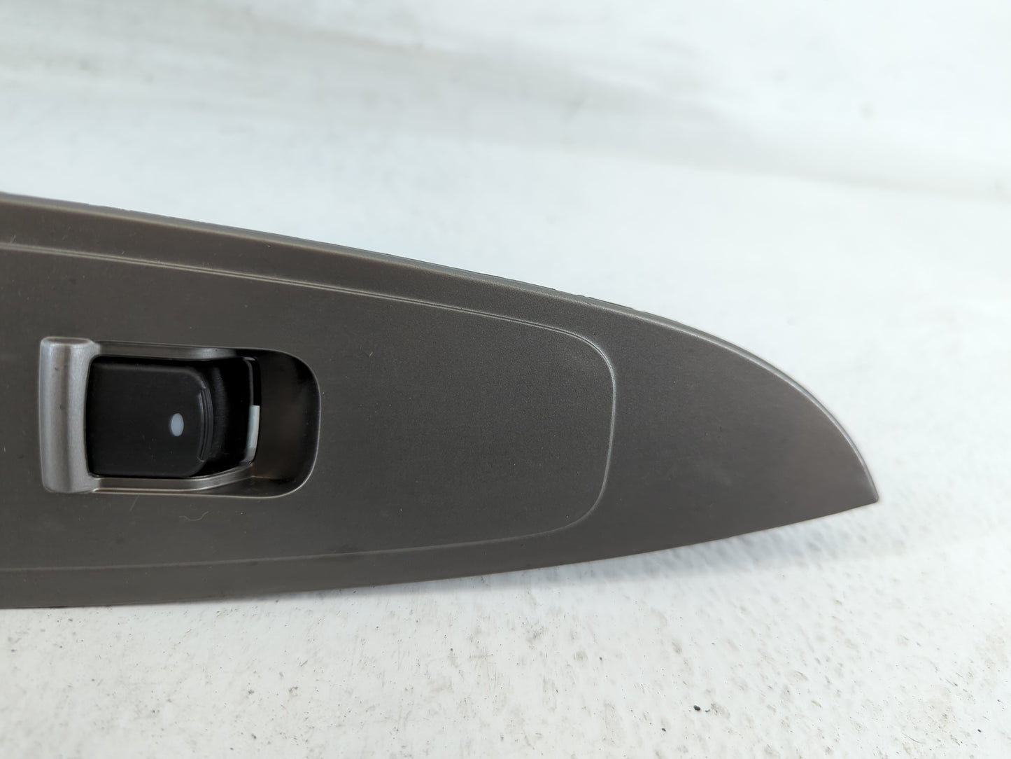 2010-2011 Chevrolet Malibu Master Power Window Switch Replacement Driver Side Left P/N:2630 C1 22684675 Fits Fits 2010 2011 