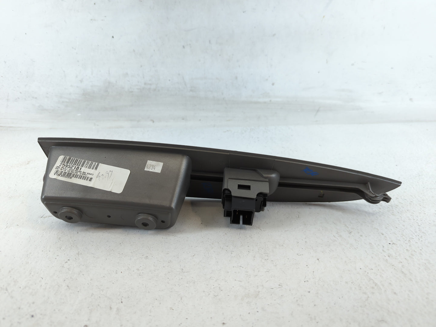 2010-2011 Chevrolet Malibu Master Power Window Switch Replacement Driver Side Left P/N:2630 C1 22684675 Fits Fits 2010 2011 