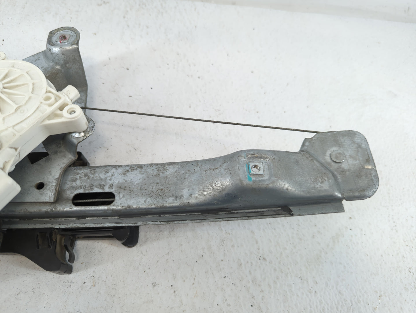 2008-2012 Chevrolet Malibu Window Regulator Right Passenger Rear - Oemusedautoparts1.com