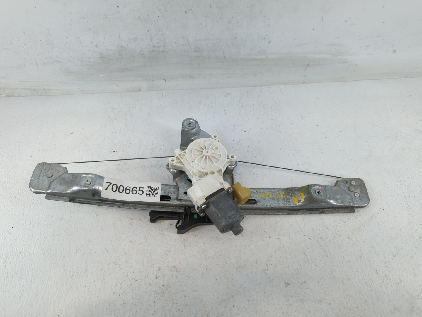 2008-2012 Chevrolet Malibu Driver Left Rear Window Regulator 700665 - Oemusedautoparts1.com
