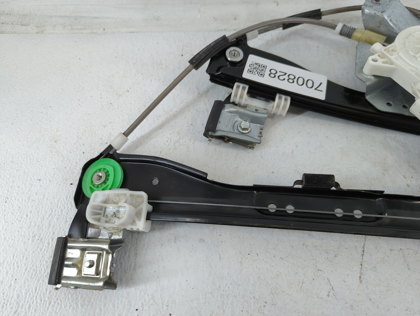 2009-2012 Chevrolet Malibu Used Window Regulator Passenger Front - Oemusedautoparts1.com