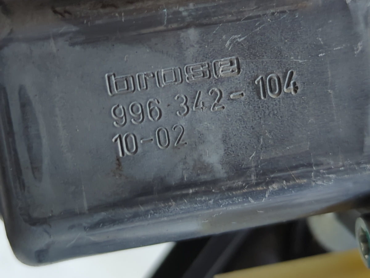 2009-2012 Chevrolet Malibu Used Window Regulator Passenger Front 700828 - Oemusedautoparts1.com