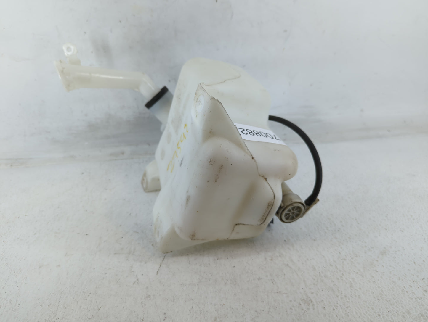 2007 Chevrolet Malibu Radiator Coolant Overflow Expansion Tank Bottle 700882 - Oemusedautoparts1.com