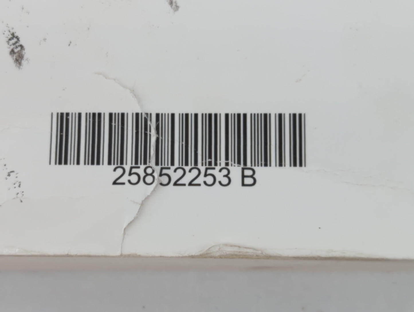 2010 Chevrolet Malibu Owners Manual Book Guide P/N:25852253 B OEM Used Auto Parts - Oemusedautoparts1.com