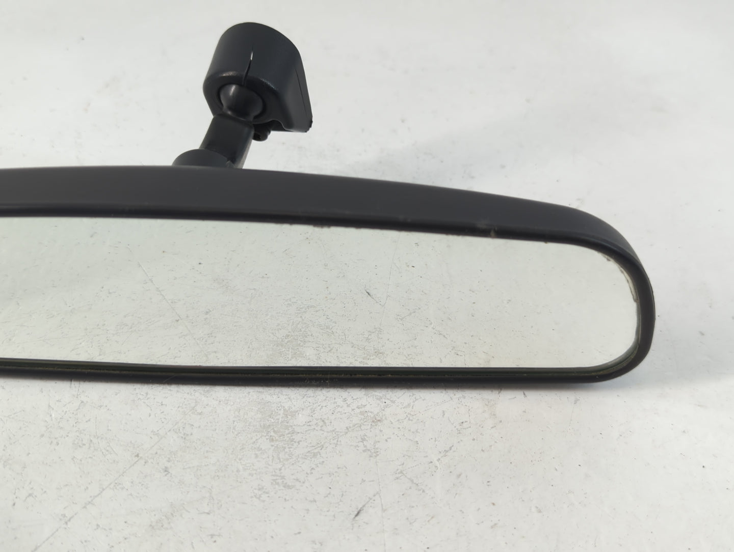 1997-2012 Chevrolet Malibu Interior Rear View Mirror Replacement OEM P/N:E11015828 Fits OEM Used Auto Parts - Oemusedautopar
