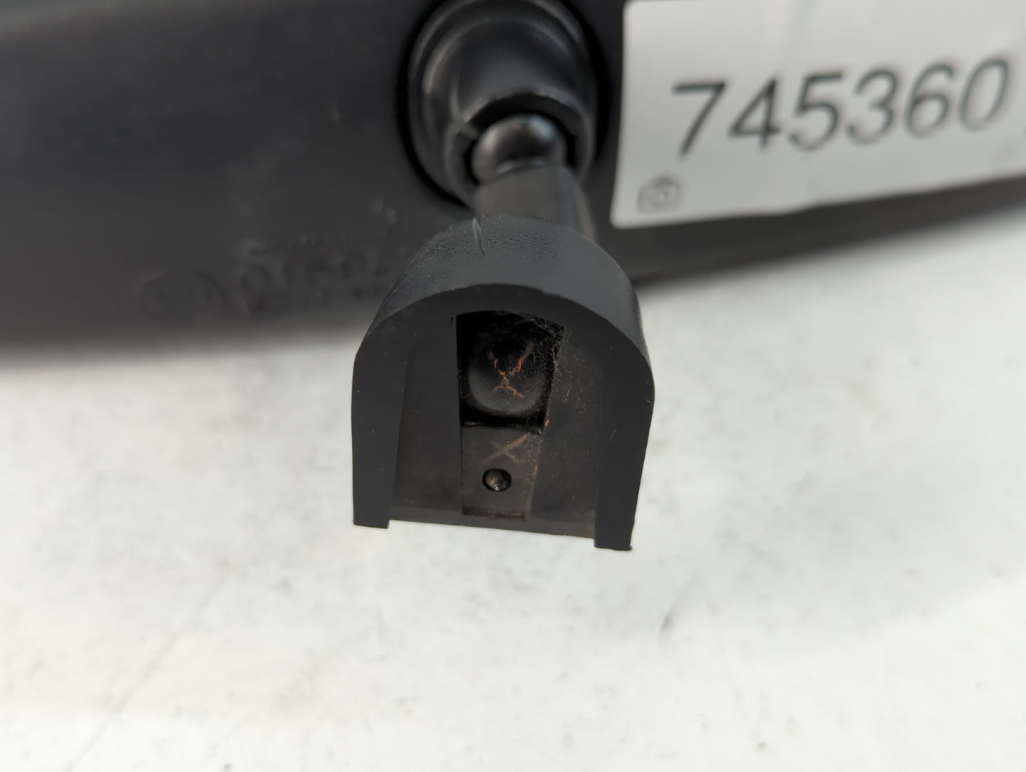 1997-2012 Chevrolet Malibu Interior Rear View Mirror Replacement OEM P/N:E11015828 Fits OEM Used Auto Parts - Oemusedautopar