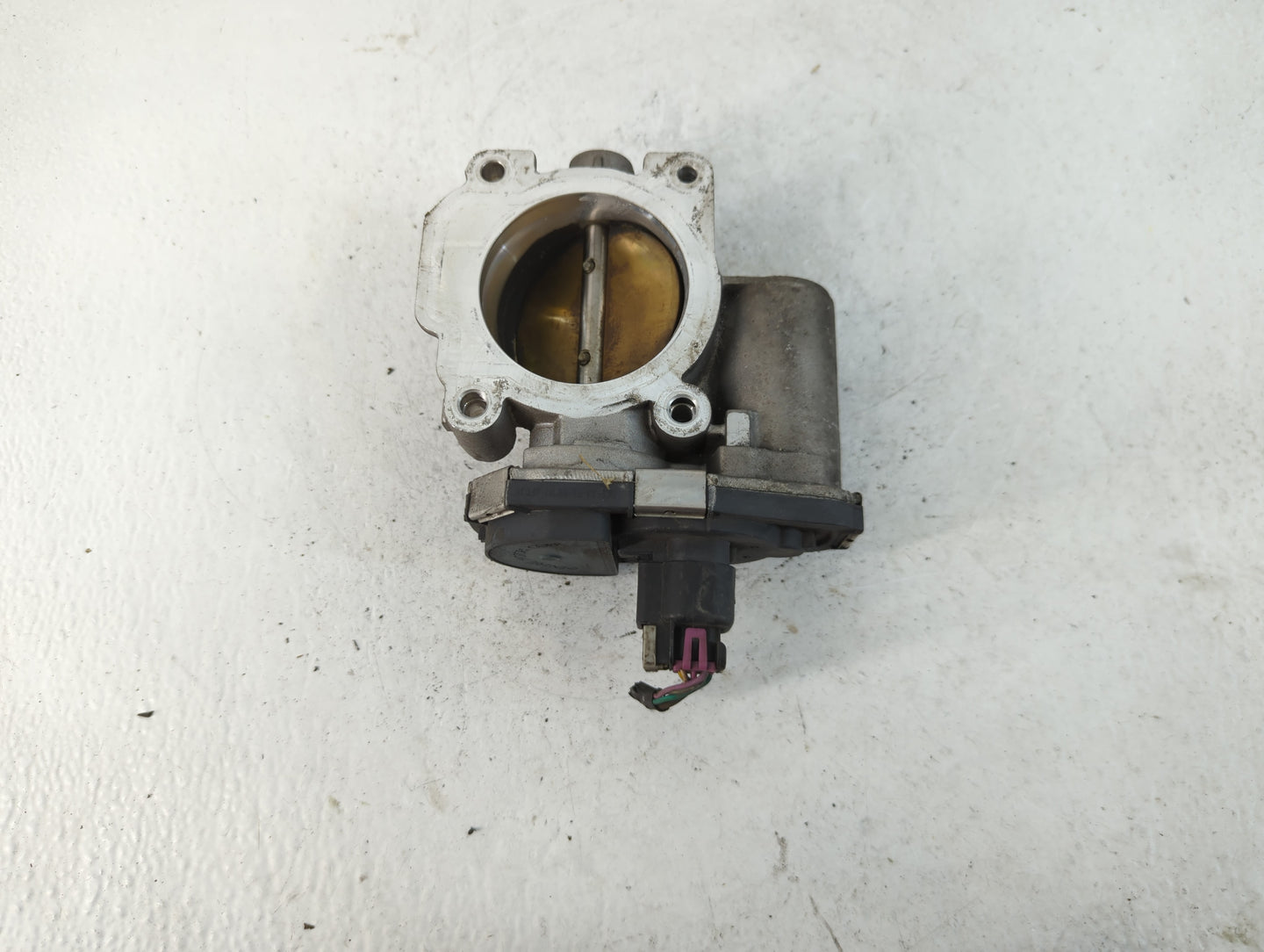 2008-2012 Chevrolet Malibu Throttle Body P/N:AA668AA1415 Fits Fits 2007 2008 2009 2010 2011 2012 OEM Used Auto Parts - Oemus