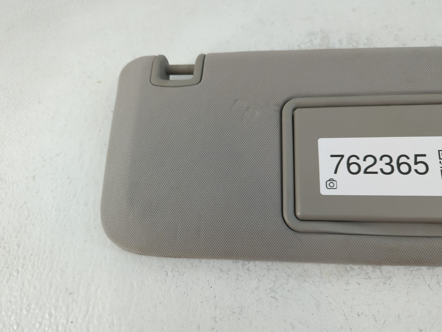 2004-2012 Chevrolet Malibu Sun Visor Shade Replacement Passenger Right Mirror Fits Fits 2004 2005 2008 2009 2010 2011 2012 O