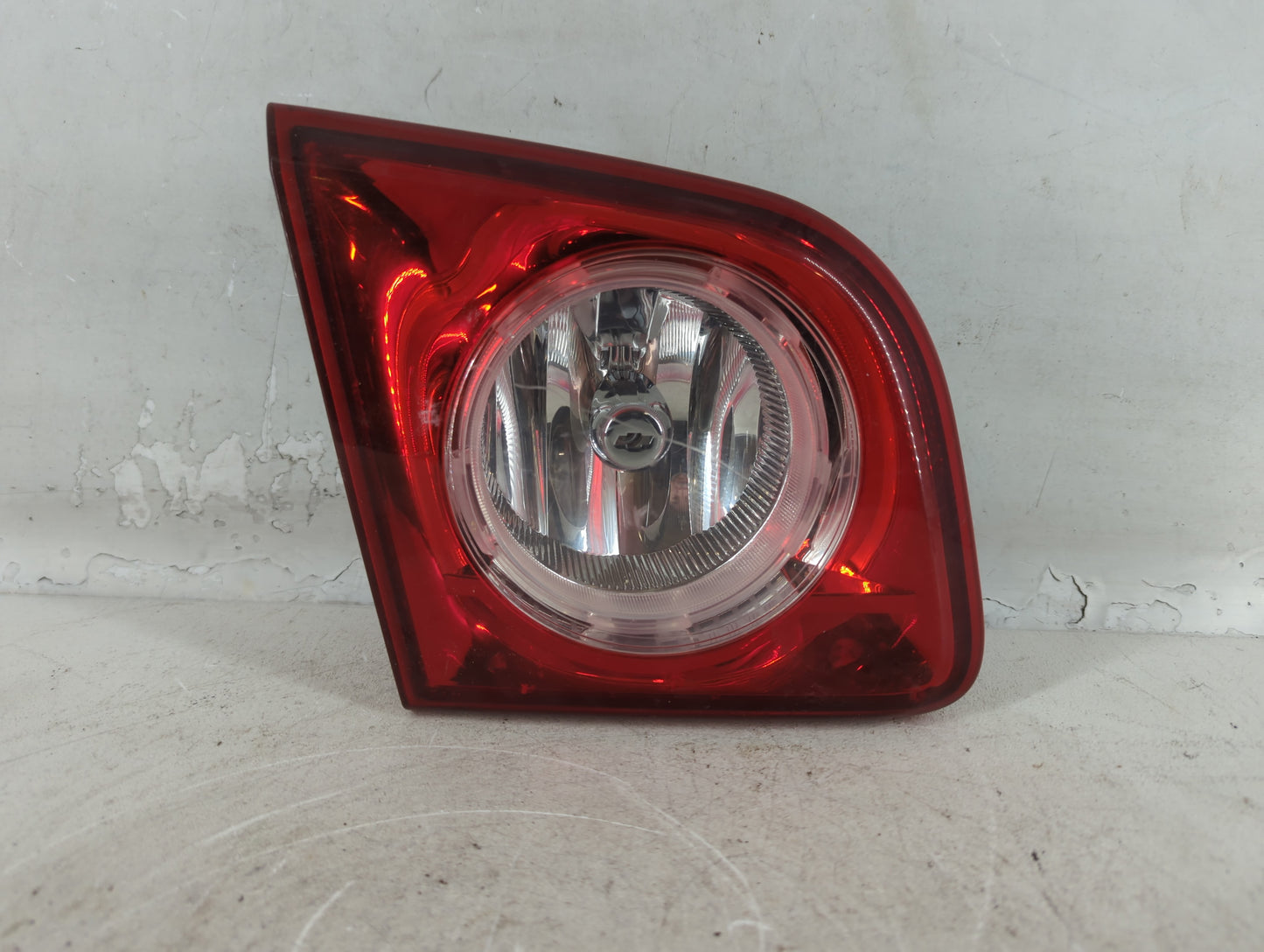 2008-2012 Chevrolet Malibu Rear Center Lid Brake Light Tail Light Fits Fits 2008 2009 2010 2011 2012 OEM Used Auto Parts - O